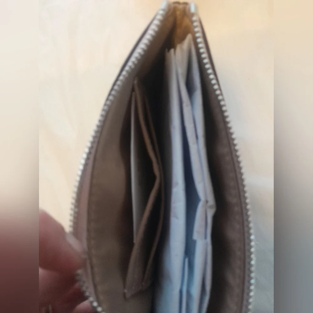 New Coach Wristlet Sparkle Butterfly Print  New With Tags 💕 - Picture 7 of 7